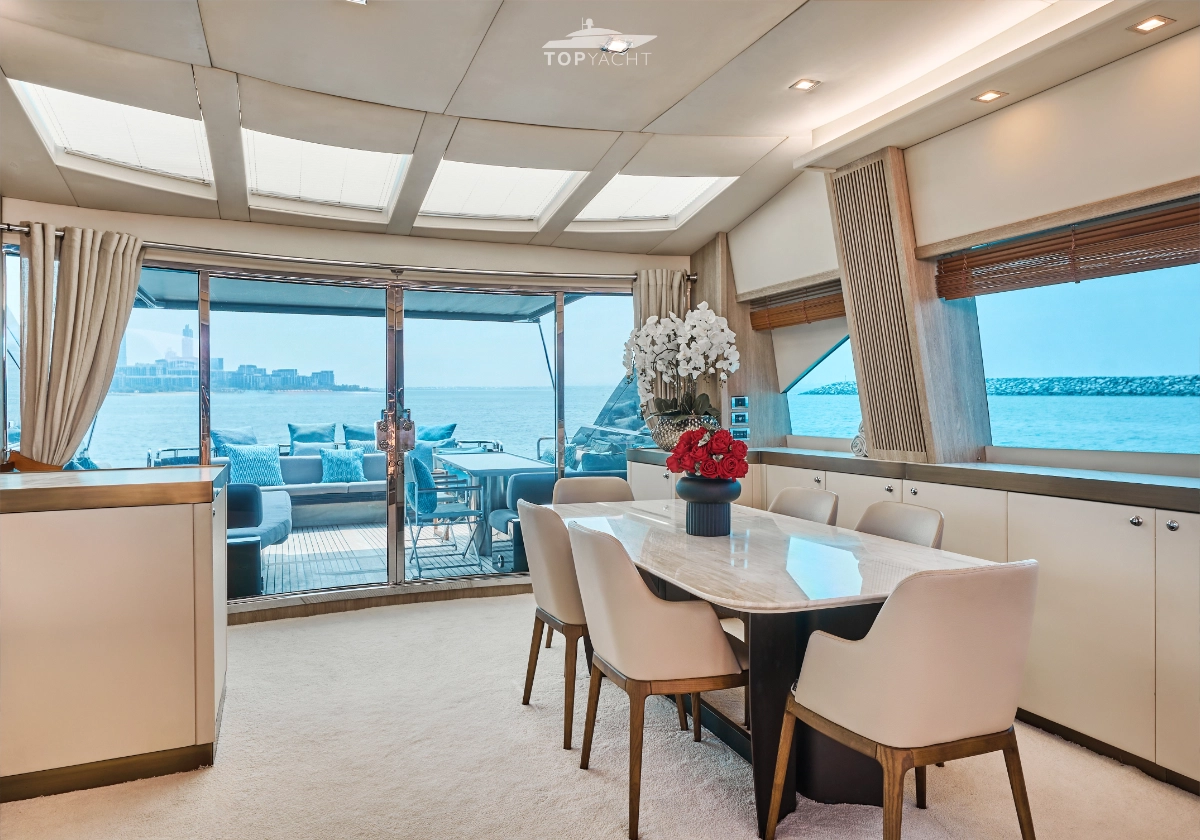 EYE%20Boat%209